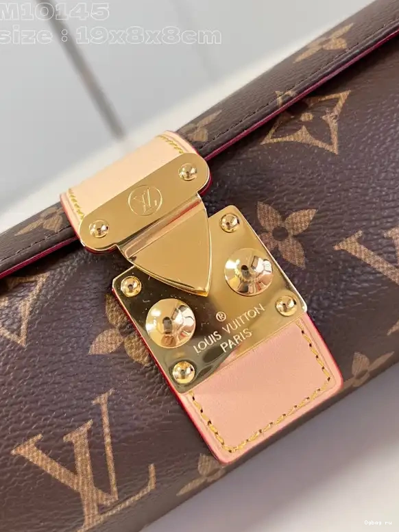 Case LOUIS VUITTON Jewelry 0527